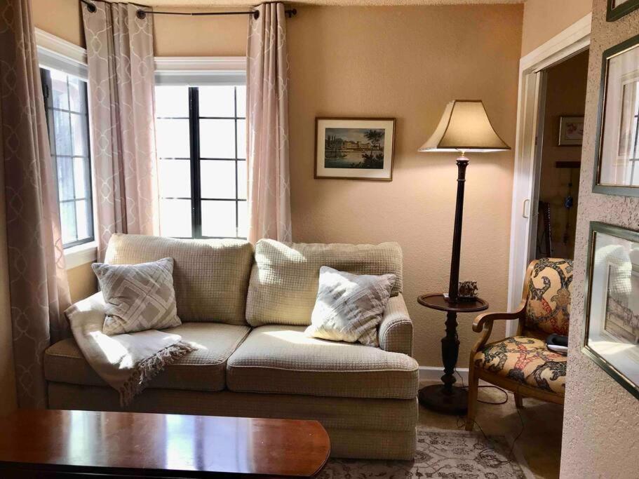 シエラ・ビスタ Hill'S Hummingbird Haven Llc 21442827ヴィラ エクステリア 写真