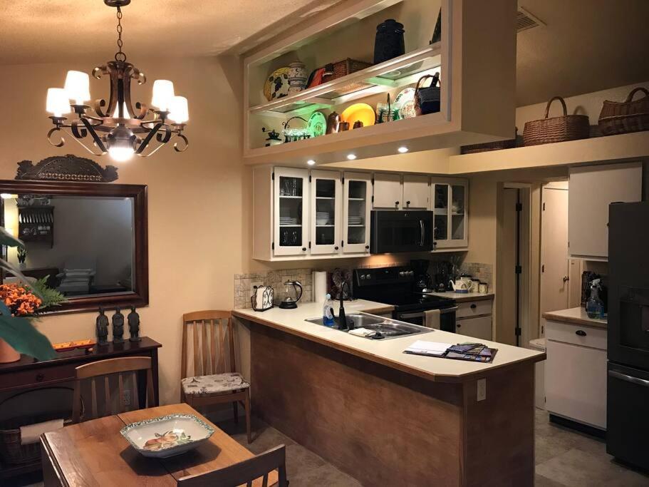 シエラ・ビスタ Hill'S Hummingbird Haven Llc 21442827ヴィラ エクステリア 写真